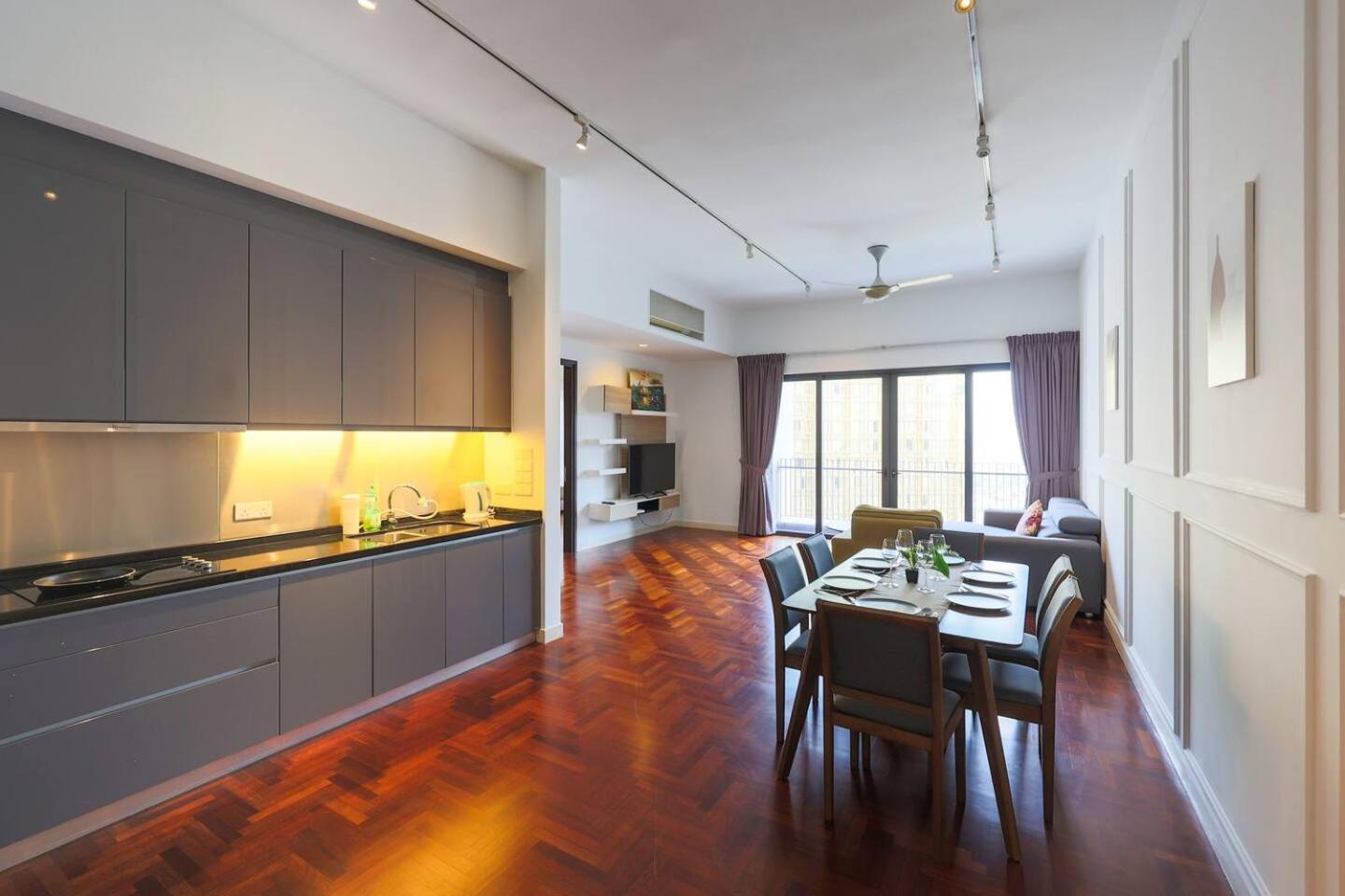 Appartamento The Mews Klcc Kuala Lumpur Esterno foto